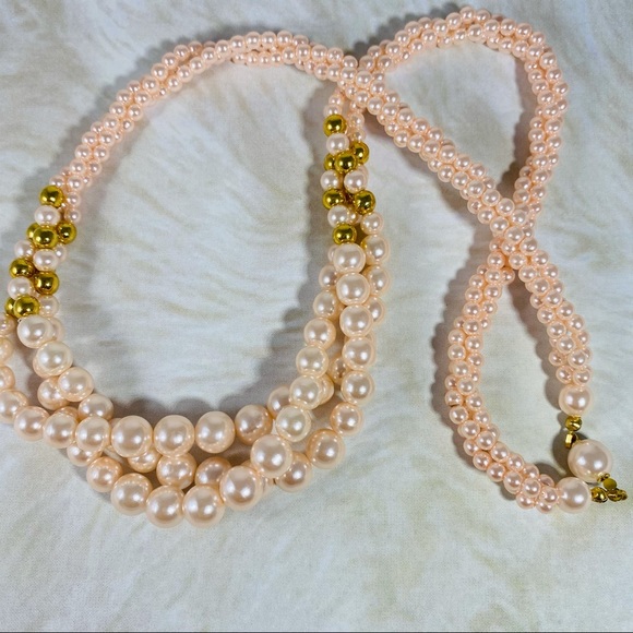 Vintage multi strand peach and gold twist necklace - Picture 2 of 5